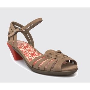 CAMPER Agatha •Women 39/ 8.5• Shoes Brown Leather Open Toe Sandals Rubber NEW